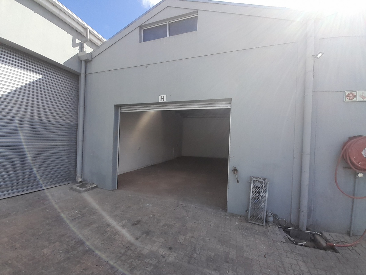 To Let commercial Property for Rent in Broadlands Western Cape